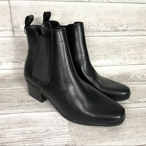 NEW- A New Day Women's Size 9 Chelsea Ankle Boots